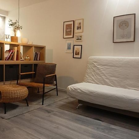 New! Cozy Apartment With Free Guarded Parking Riga Exterior photo